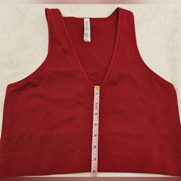 Athleta Aurora Seamless Crop Rib Tank - Picture 6 of 8